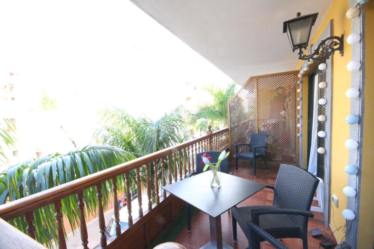 Apartment Los Cristianos Center Esterno foto